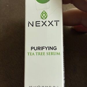Nexxt Purifying Tea Tree Serum - White and Green